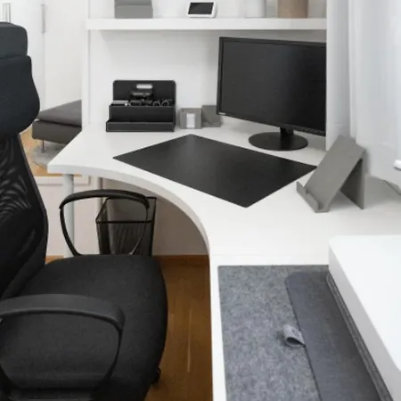 Zwischen & Zentrum / Messe. Arbeitsplatz, Tg Apartment