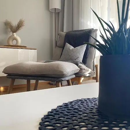 Apartment Zwischen & Zentrum / Messe. Arbeitsplatz, Tg